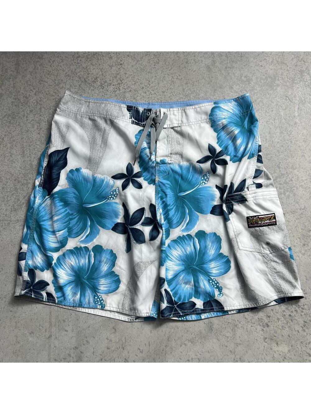 Quiksilver Men’s Board Shorts Men’s Sz. 40 Floral Hawaiian Swimwear White Blue